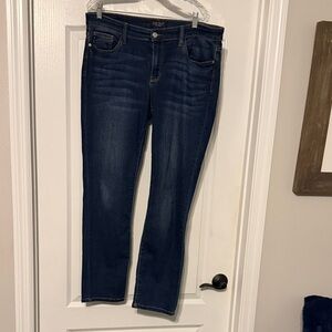 Judy Blue Women's Straight Leg Jeans in Dark Blue